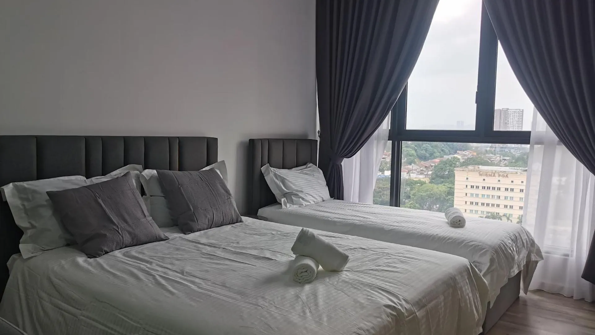 Millerz Square Mid Valley, Old Klang Road By Rverse Suite Kuala Lumpur Malajzia
