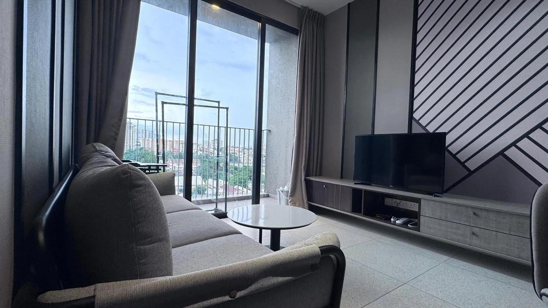 Millerz Square Mid Valley, Old Klang Road By Rverse Suite Kuala Lumpur 0*,  Malajzia